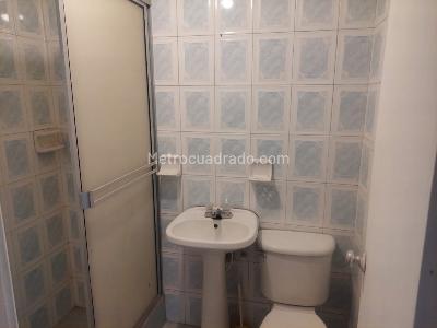 Casa de 5 alcobas en arriendo en Normandia Occidental, Bogotá, 321 m² · foto 12 de 20