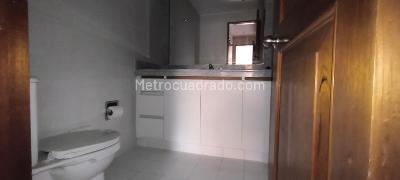 Apartamento de 2 alcobas en arriendo en Cerros De Suba (Localidad De Suba), Bogotá, 116 m² · foto 15 de 20