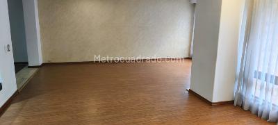 Apartamento de 2 alcobas en arriendo en Cerros De Suba (Localidad De Suba), Bogotá, 116 m² · foto 4 de 20