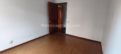Apartamento de 2 alcobas en arriendo en Cerros De Suba (Localidad De Suba), Bogotá, 116 m² · foto 8 de 20
