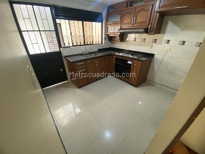 Casa de 4 alcobas en arriendo en La Serena, Bogotá, 160 m² · foto 4 de 20