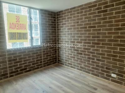 Apartaestudio en arriendo en La Candelaria, Bogotá, 31 m² · foto 8 de 15