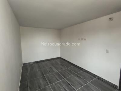 Apartamento de 2 alcobas en arriendo en Guaymaral, Bogotá, 42 m² · foto 14 de 16
