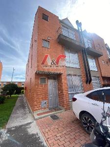 Casa en venta en Quintas El Trebol Mz 10, Mosquera · foto 2 de 20