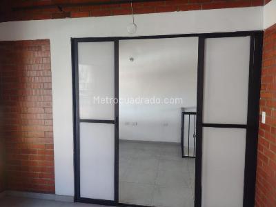 Casa de 5 alcobas en venta en Santa Monica Popular, Cali, 139 m² · foto 11 de 19