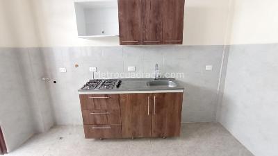 Apartamento en arriendo en San Judas, Cali · foto 3 de 9