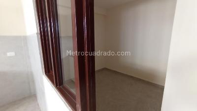 Apartamento en arriendo en San Judas, Cali · foto 6 de 9