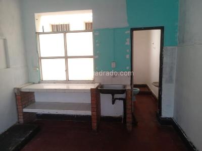 Casa de 5 alcobas en venta en La Merced, Cali, 494 m² · foto 2 de 20