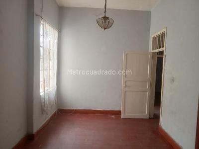 Casa de 5 alcobas en venta en La Merced, Cali, 494 m² · foto 10 de 20