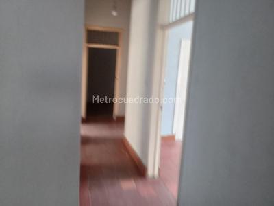 Casa de 5 alcobas en venta en La Merced, Cali, 494 m² · foto 12 de 20