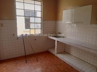 Casa de 5 alcobas en venta en La Merced, Cali, 494 m² · foto 13 de 20