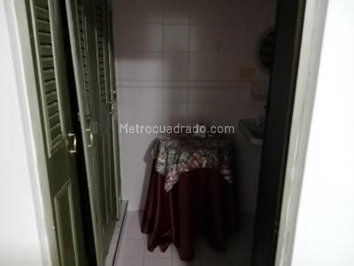 Casa de 5 alcobas en venta en Panamericano, Cali, 260 m² · foto 15 de 20