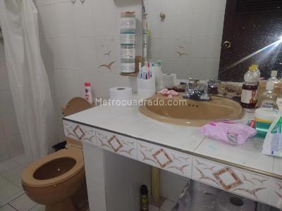 Casa de 5 alcobas en venta en Villa Colombia, Cali, 250 m² · foto 14 de 20