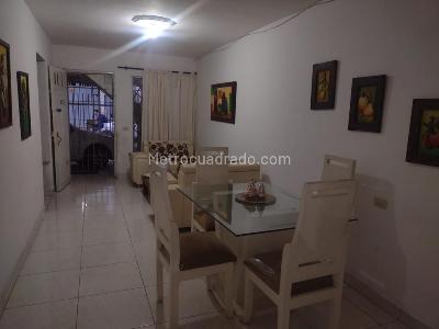 Casa de 5 alcobas en venta en Villa Colombia, Cali, 250 m² · foto 3 de 20