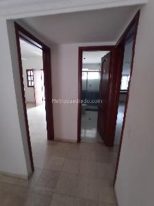 Casa de 3 alcobas en venta en Cristales, Cali, 361 m² · foto 4 de 20