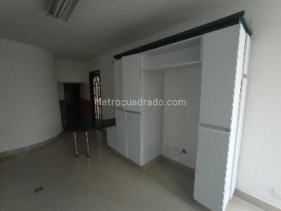 Casa de 3 alcobas en venta en Cristales, Cali, 361 m² · foto 12 de 20