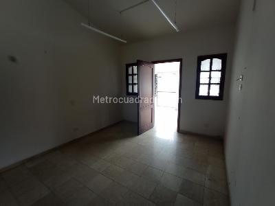 Casa de 3 alcobas en venta en Cristales, Cali, 361 m² · foto 14 de 20