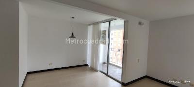 Apartamento de 3 alcobas en venta en Valle Del Lili, Cali, 70 m² · foto 2 de 18