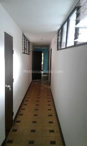 Casa de 4 alcobas en venta en San Fernando, Cali, 240 m² · foto 2 de 19