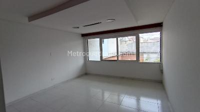 Casa de 3 alcobas en venta en Tequendama, Cali, 383 m² · foto 12 de 20