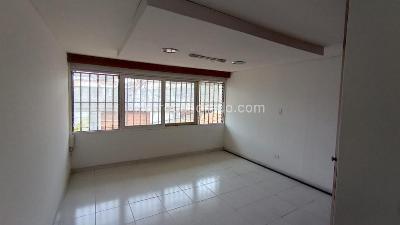 Casa de 3 alcobas en venta en Tequendama, Cali, 383 m² · foto 17 de 20