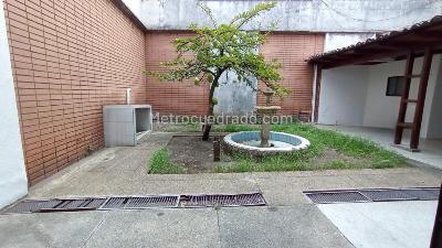 Casa de 3 alcobas en venta en Tequendama, Cali, 383 m² · foto 7 de 20