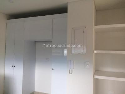 Apartamento de 3 alcobas en venta en Santa Teresita, Cali, 230 m² · foto 2 de 16