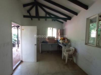 Casa de 4 alcobas en venta en Parcelaciones Pance, Cali, 609 m² · foto 2 de 20
