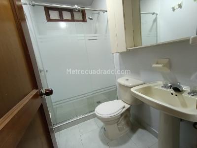 Apartamento de 1 alcoba en venta en Granada, Cali, 66 m² · foto 4 de 12