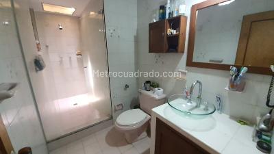 Casa de 4 alcobas en venta en Santa Teresita, Cali, 340 m² · foto 6 de 13