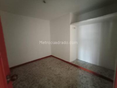 Casa de 3 alcobas en venta en El Poblado Ii, Cali, 70 m² · foto 4 de 10