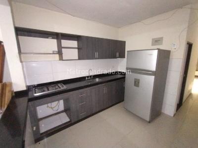 Casa de 5 alcobas en venta en Santa Monica Popular, Cali, 288 m² · foto 2 de 20