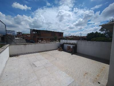 Casa de 5 alcobas en venta en Santa Monica Popular, Cali, 288 m² · foto 4 de 20