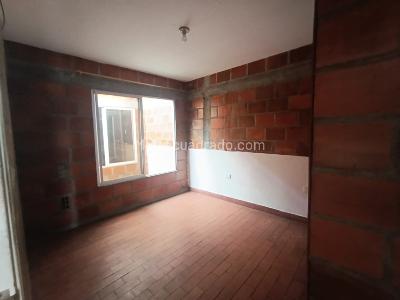 Apartamento de 3 alcobas en venta en Asturias, Cali, 80 m² · foto 12 de 13
