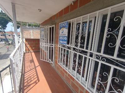 Apartamento de 3 alcobas en venta en Asturias, Cali, 80 m² · foto 2 de 13