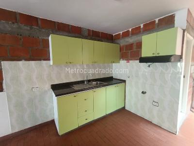 Apartamento de 3 alcobas en venta en Asturias, Cali, 80 m² · foto 7 de 13