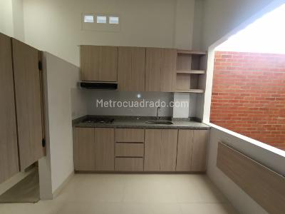 Apartamento de 2 alcobas en arriendo en Popular, Cali, 70 m² · foto 3 de 14