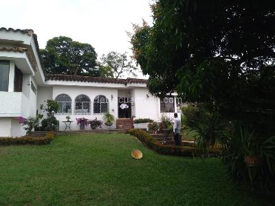Casa de 4 alcobas en venta en Ciudad Jardin, Cali, 415 m² · foto 17 de 20