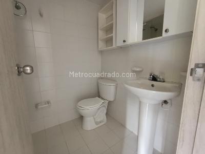 Apartamento de 3 alcobas en venta en Multicentro, Cali, 87 m² · foto 9 de 20