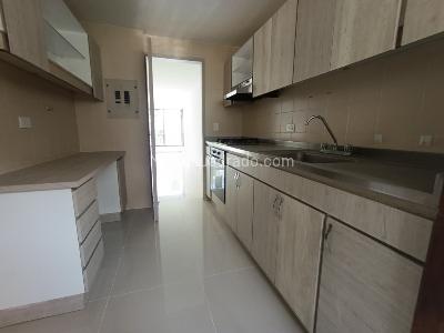 Apartamento de 3 alcobas en venta en Multicentro, Cali, 87 m² · foto 11 de 20
