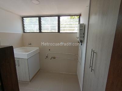 Apartamento de 3 alcobas en venta en Multicentro, Cali, 87 m² · foto 14 de 20