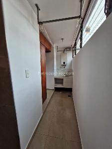 Apartamento en venta en Ciudad Jardin, Cali · foto 4 de 12