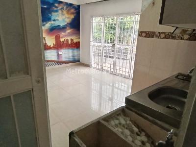 Apartamento de 3 alcobas en venta en Colseguros, Cali, 95 m² · foto 4 de 19