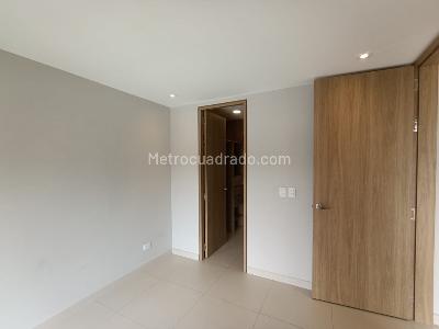 Apartaestudio en venta en La Flora, Cali, 39 m² · foto 9 de 20