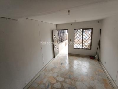 Casa de 3 alcobas en venta en Brisas De Los Alamos, Cali, 110 m² · foto 4 de 17