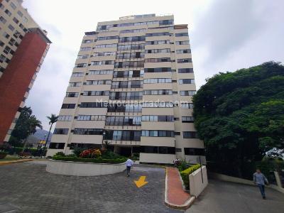Apartamento de 3 alcobas en venta en La Flora, Cali, 123 m² · foto 2 de 20