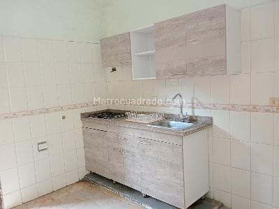 Casa de 5 alcobas en venta en Villa Colombia, Cali, 180 m² · foto 8 de 15