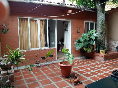 Casa de 5 alcobas en venta en Villa Colombia, Cali, 180 m² · foto 13 de 15