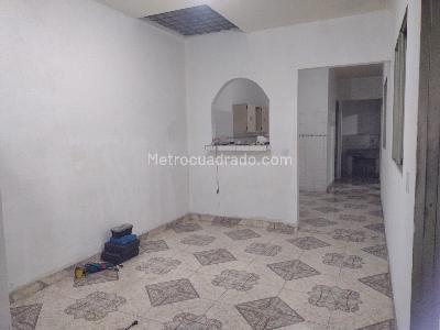 Casa de 3 alcobas en arriendo en Saavedra Galindo, Cali, 150 m² · foto 3 de 20