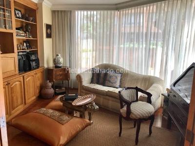 Apartamento de 4 alcobas en venta en Los Rosales, Bogotá, 228 m² · foto 6 de 19